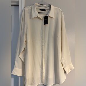Lauren Ralph Lauren  silk button-down blouse 
NWT RN#41381
Size 3X